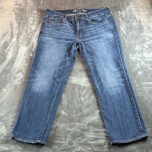 American Eagle Women's Jeans Boy Fit Size 12 Straight Leg Mid Rise